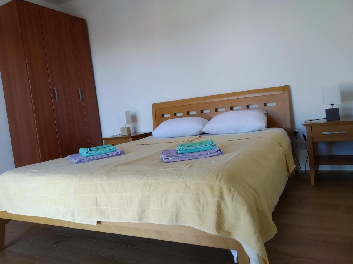 Voja Rooms Ivanica Exteriör bild